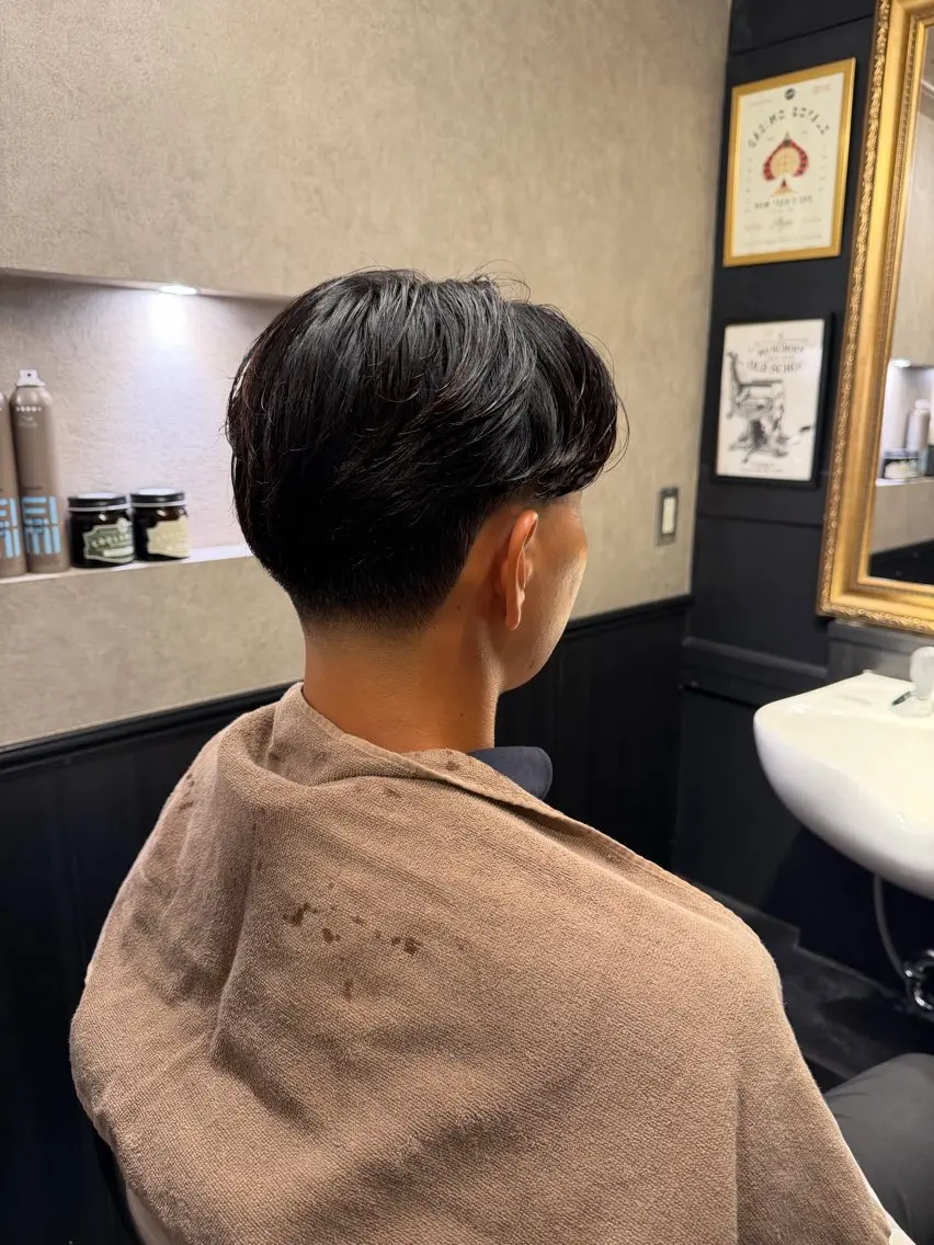 メンズ フェードカット 七三 加藤 大輝のヘアスタイル