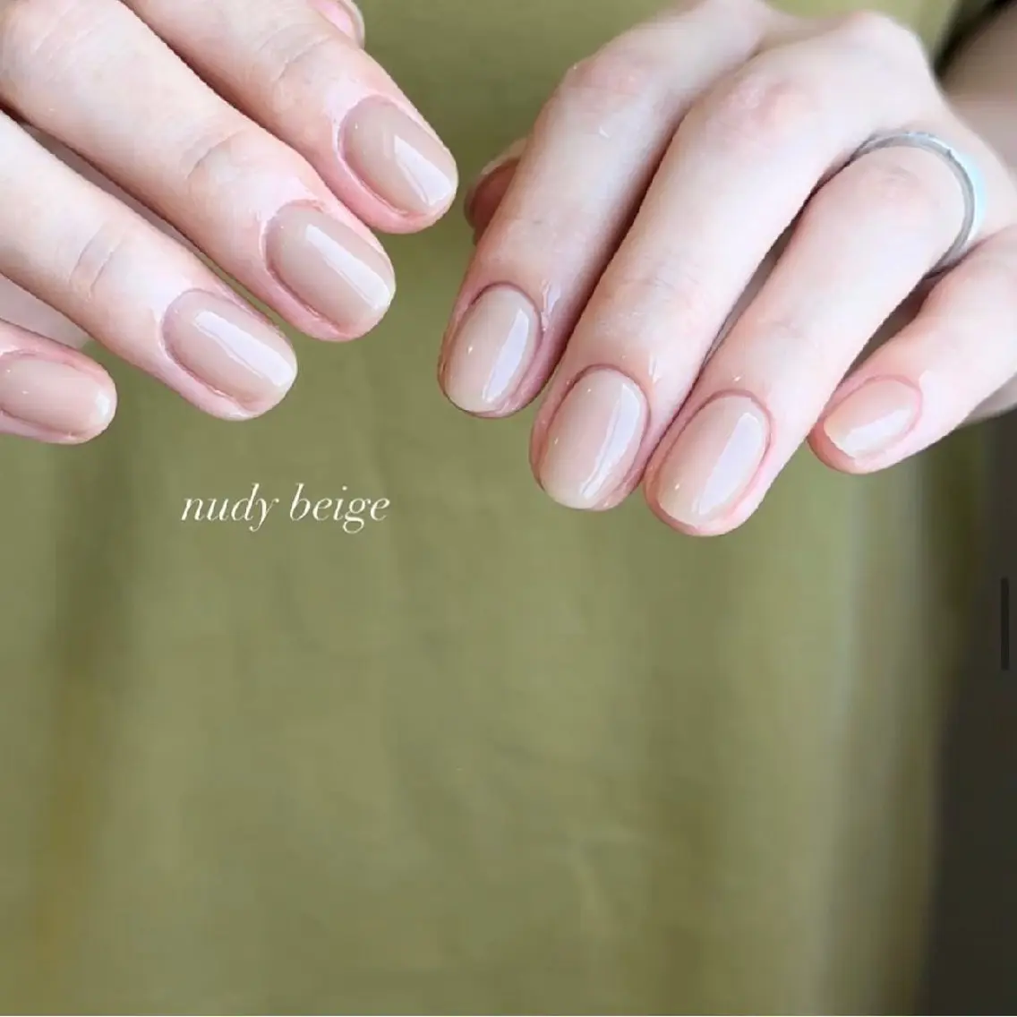 ネイル シンプルネイル nailsalon  TORONのネイルデザイン