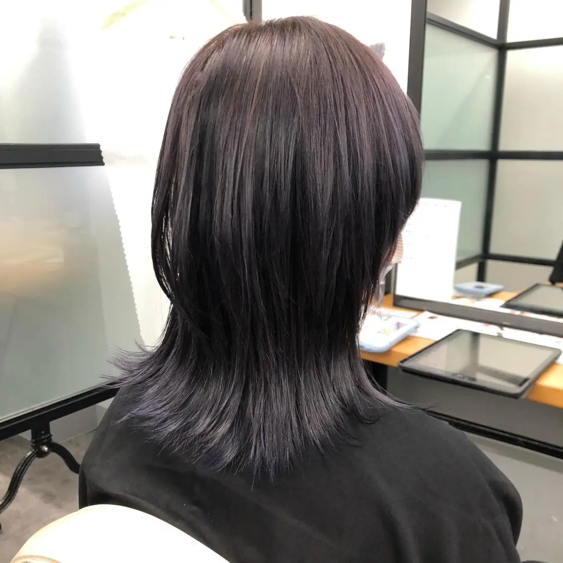 ロング カラー ヘアアレンジ アディクシーカラー アッシュ ベージュカラー 黒髪 ブリーチ カット ヘアカラー トリートメント ヘアセット JURI🤎 ワンカールレイヤーのヘアスタイル