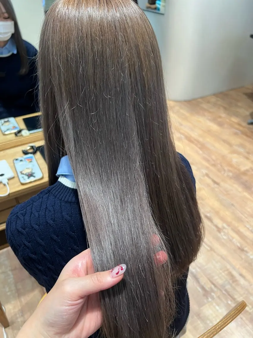 カラー グレージュ ヘアカラー トリートメント インナーカラー♡ Nanakoのヘアスタイル