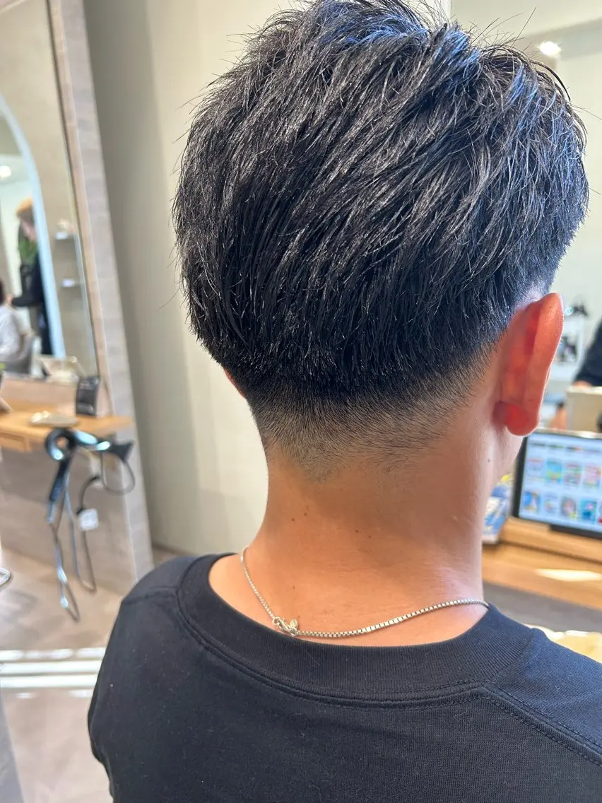 メンズ 刈り上げ 鏡原 実和のヘアスタイル