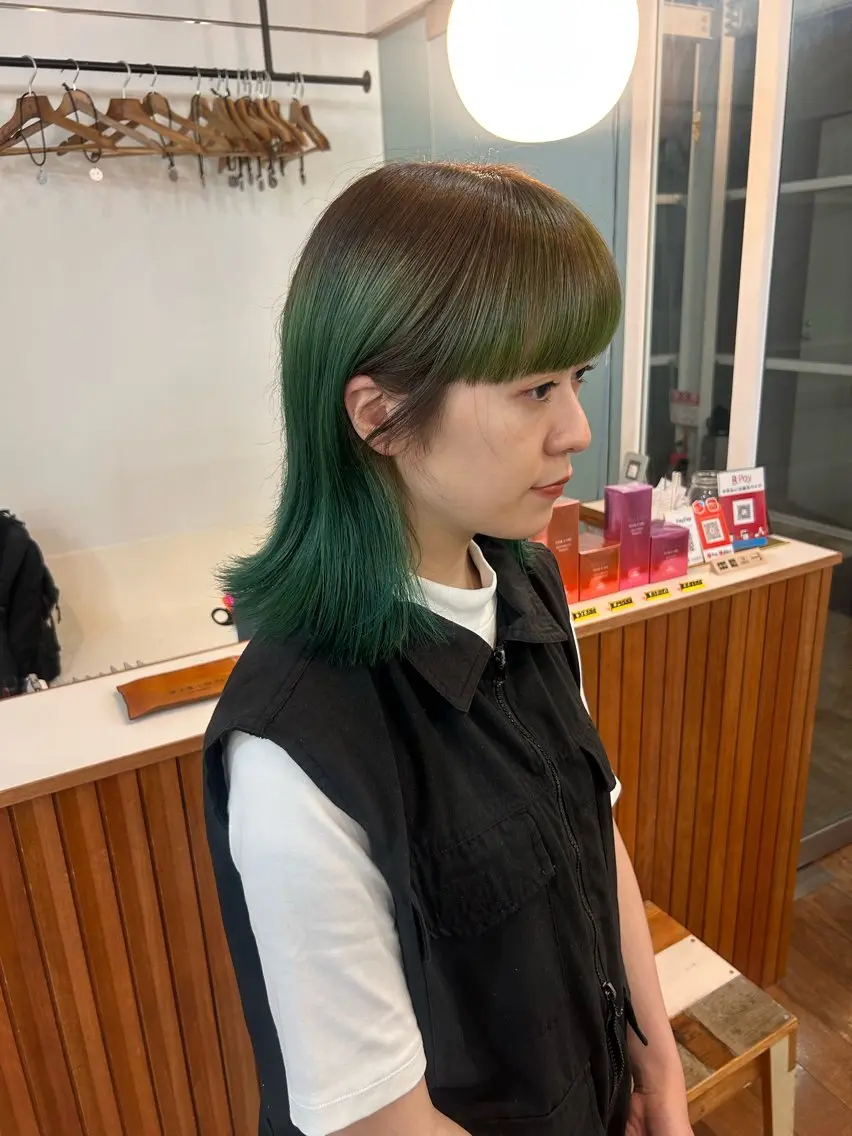 カラー ヘアカラー かがやしづ ⭐️ベージュのヘアスタイル
