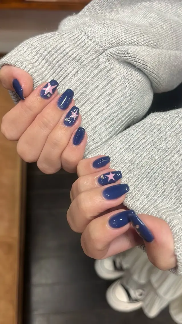 ネイル フラッシュネイル マグネットネイル ニュアンスネイル シンプルネイル バレンタイン SAKU nail 作島茜のネイルデザイン