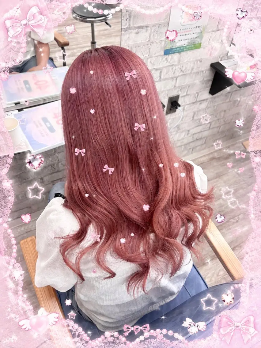 ロング カラー みはね🎀໒꒱ ヘアメ/ハイトーンのヘアスタイル