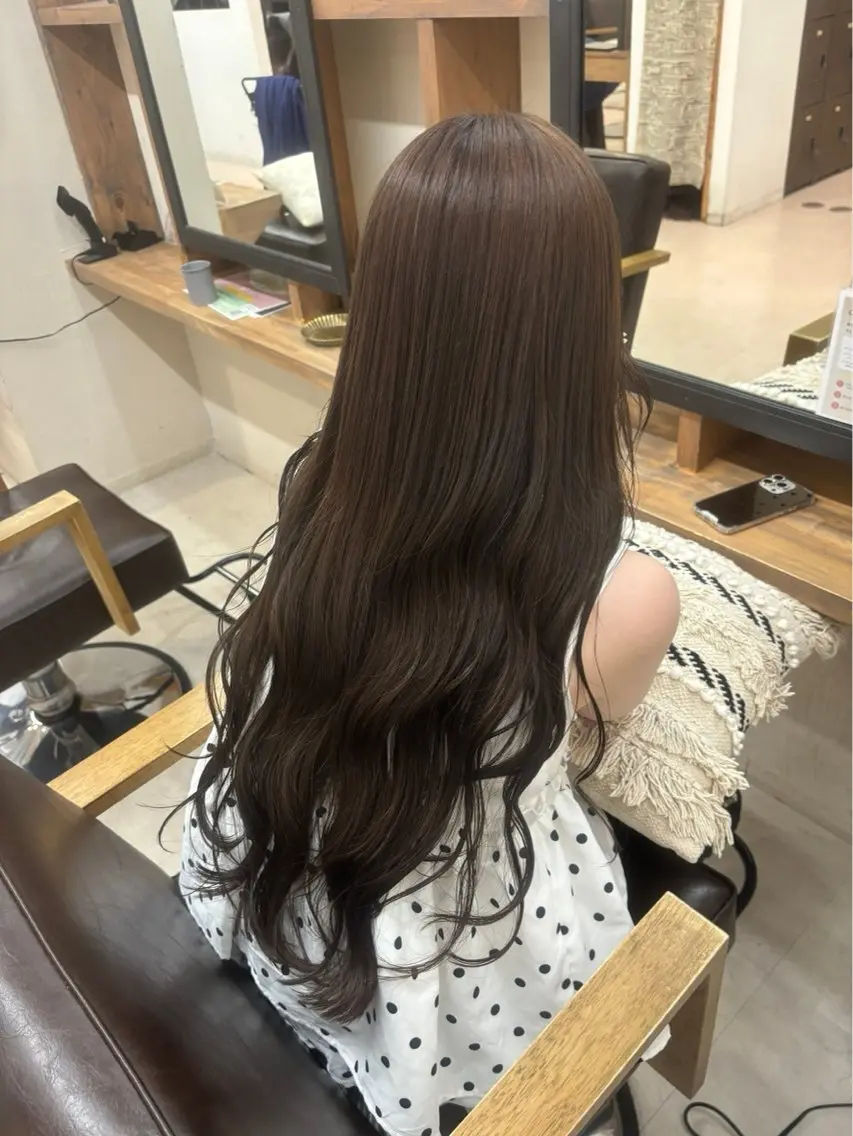 ロング カラー ブラウンカラー チョコレートブラウン ヘアカラー 田中 美咲のヘアスタイル
