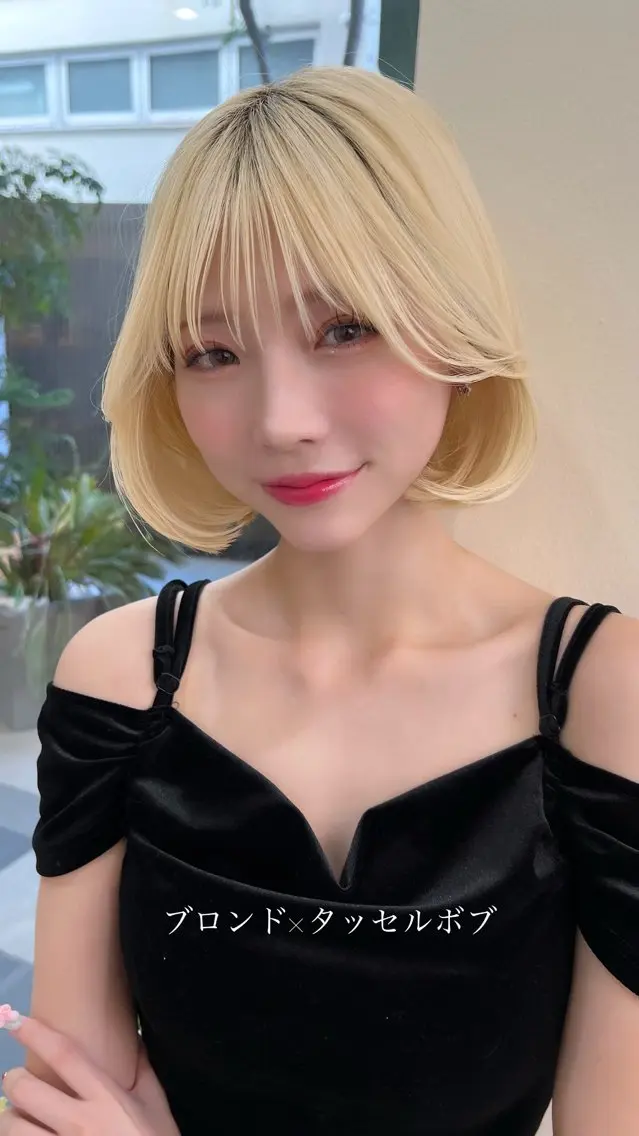 ミディアム カラー カット ヘアカラー トリートメント 抜きっぱなしブロンド /ハイトーン/カナタのヘアスタイル