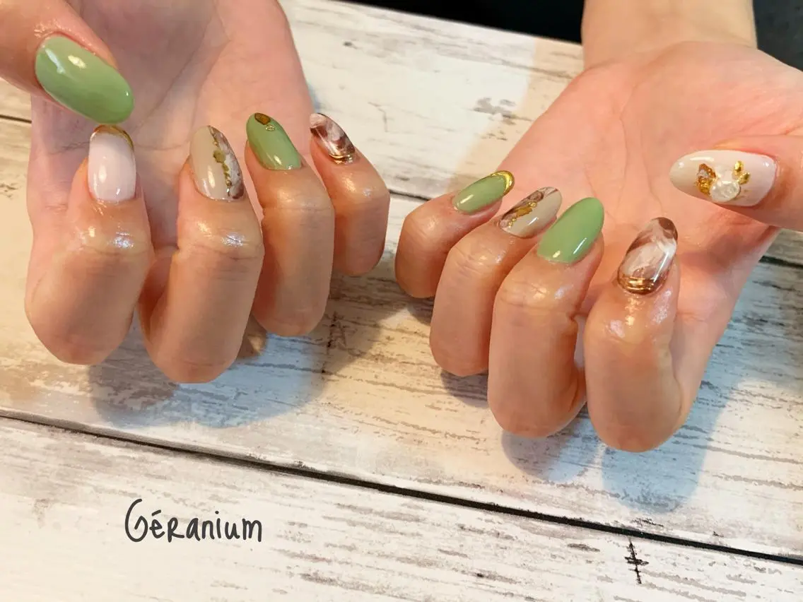 ネイル ハンドネイル GéRanium Harukaのネイルデザイン