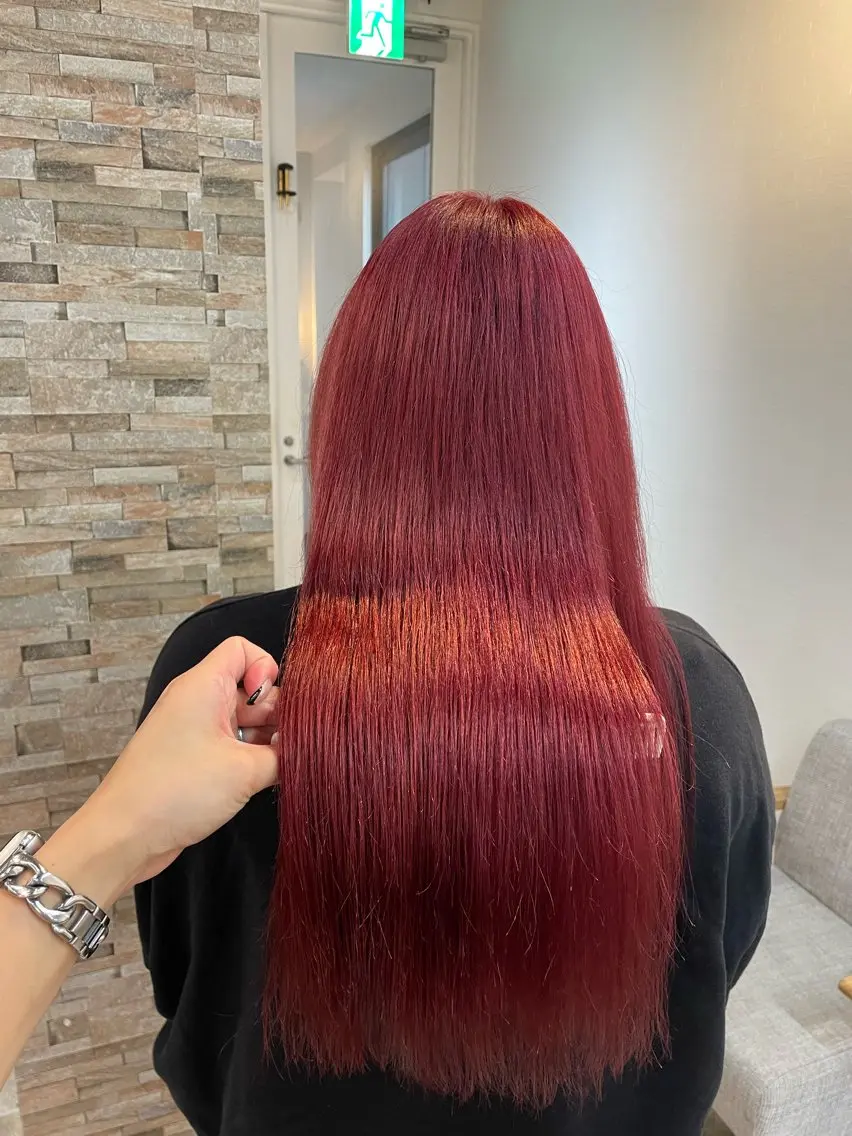 ロング カラー カット ヘアカラー YUI/ ブリーチカラー🌷のヘアスタイル