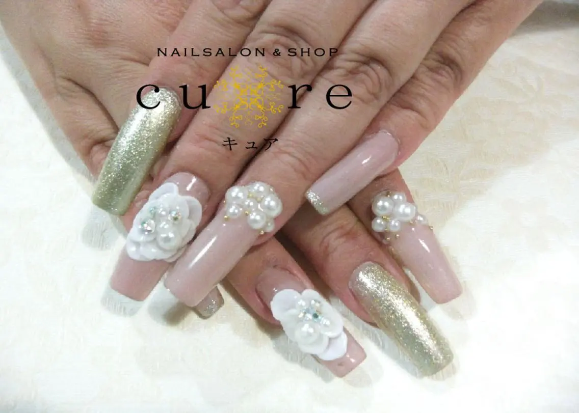 ロング ネイル ブライダルネイル ネイルサロン Cureのネイルデザイン