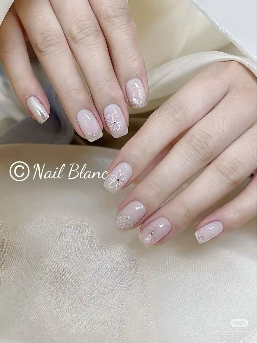 Nail nanamiのネイルデザイン