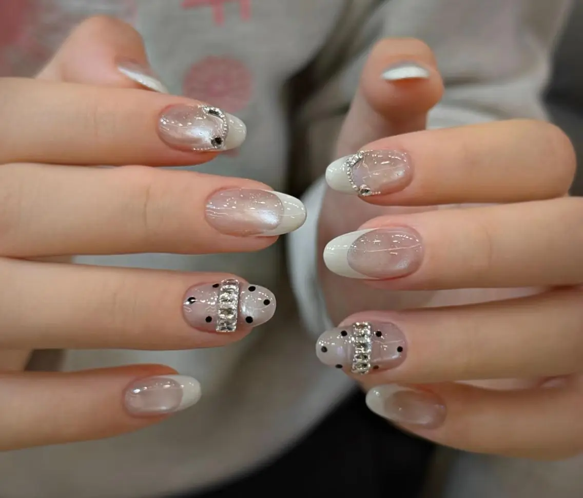 ネイル ハンドネイル 🎀 NaNa_nailのネイルデザイン