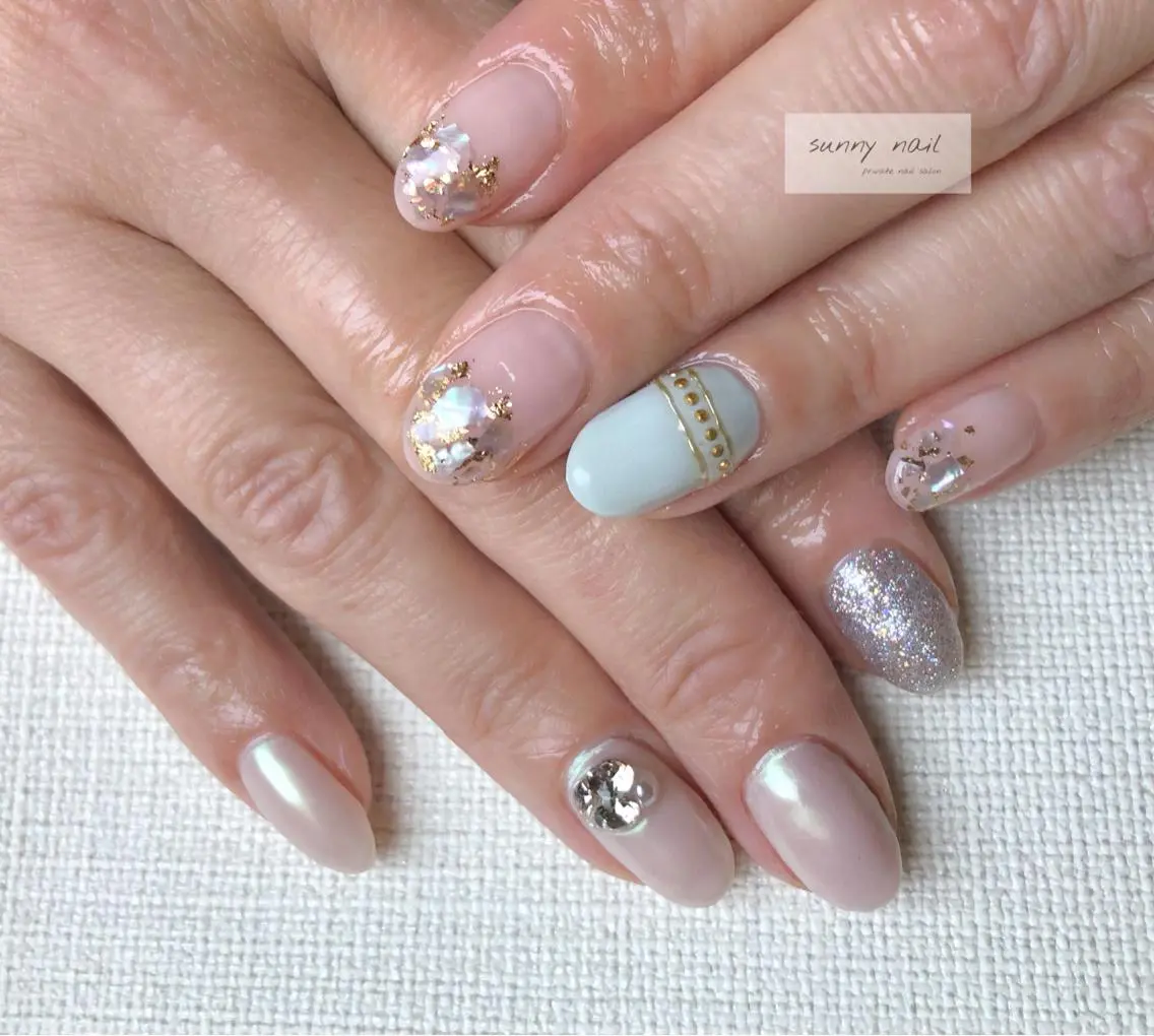 ネイル アートネイル オーロラネイル カジュアル ジェルネイル グリーン sunny nailのネイルデザイン