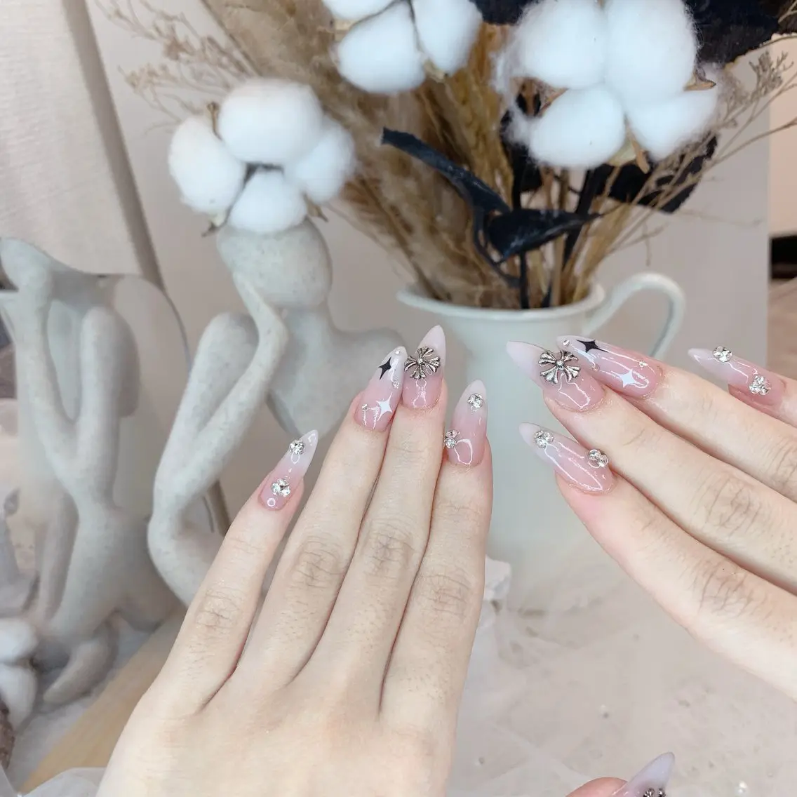 ネイル ハンドネイル DG nailのネイルデザイン