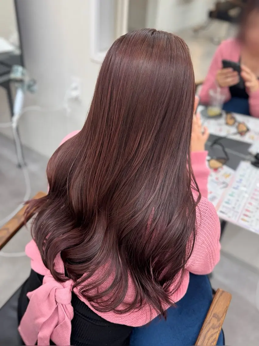 ロング カット ヘアカラー トリートメント RIENS xreaのヘアスタイル