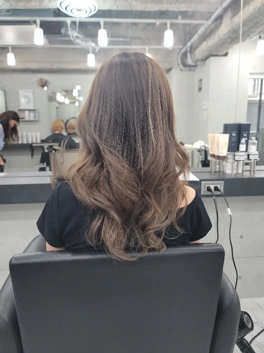 ロング カラー ヘアアレンジ ❇️安達 優心❇️ レイヤー/艶髪特化のヘアスタイル