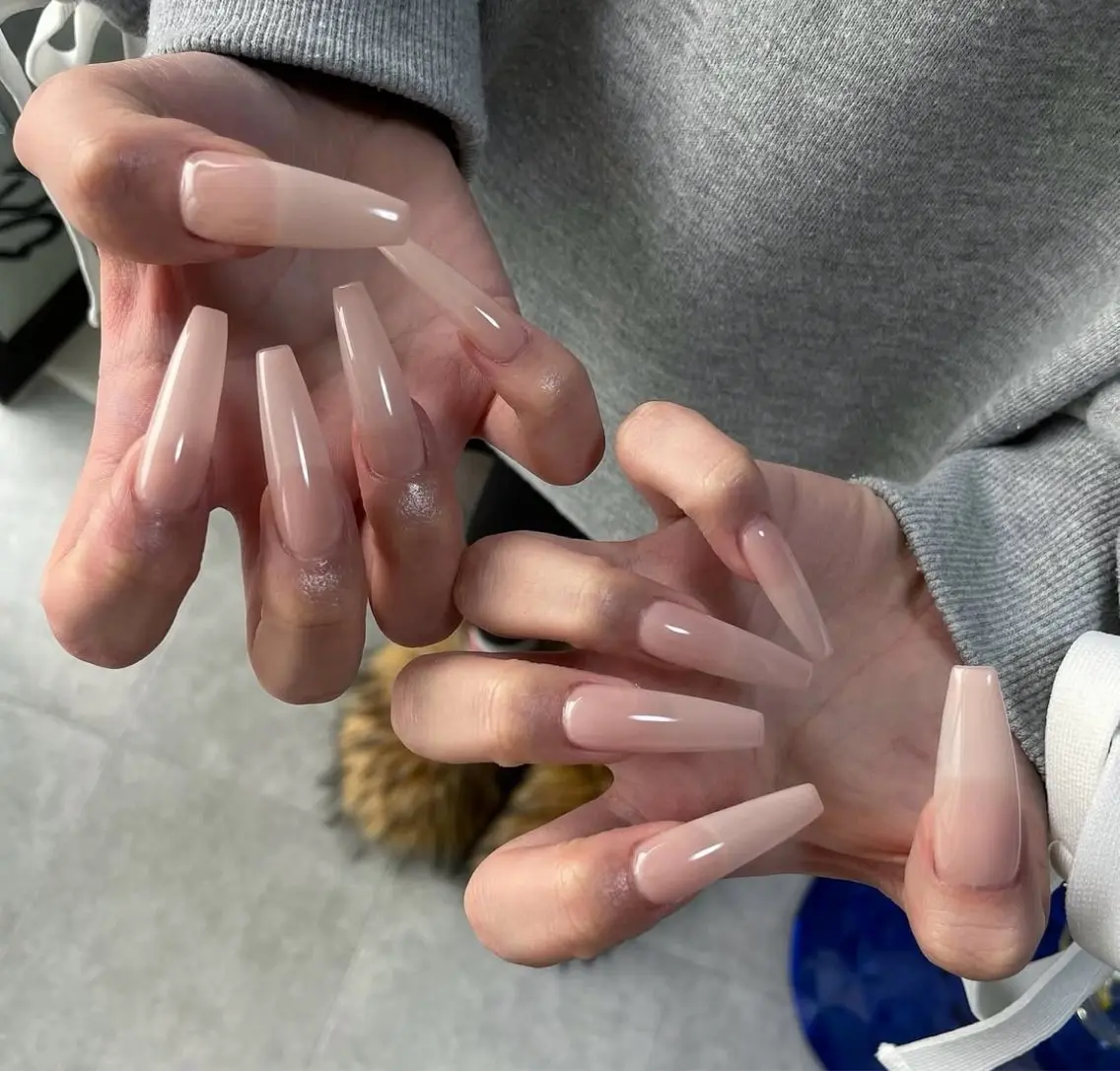 ネイル ハンドネイル BERA NAILSのネイルデザイン