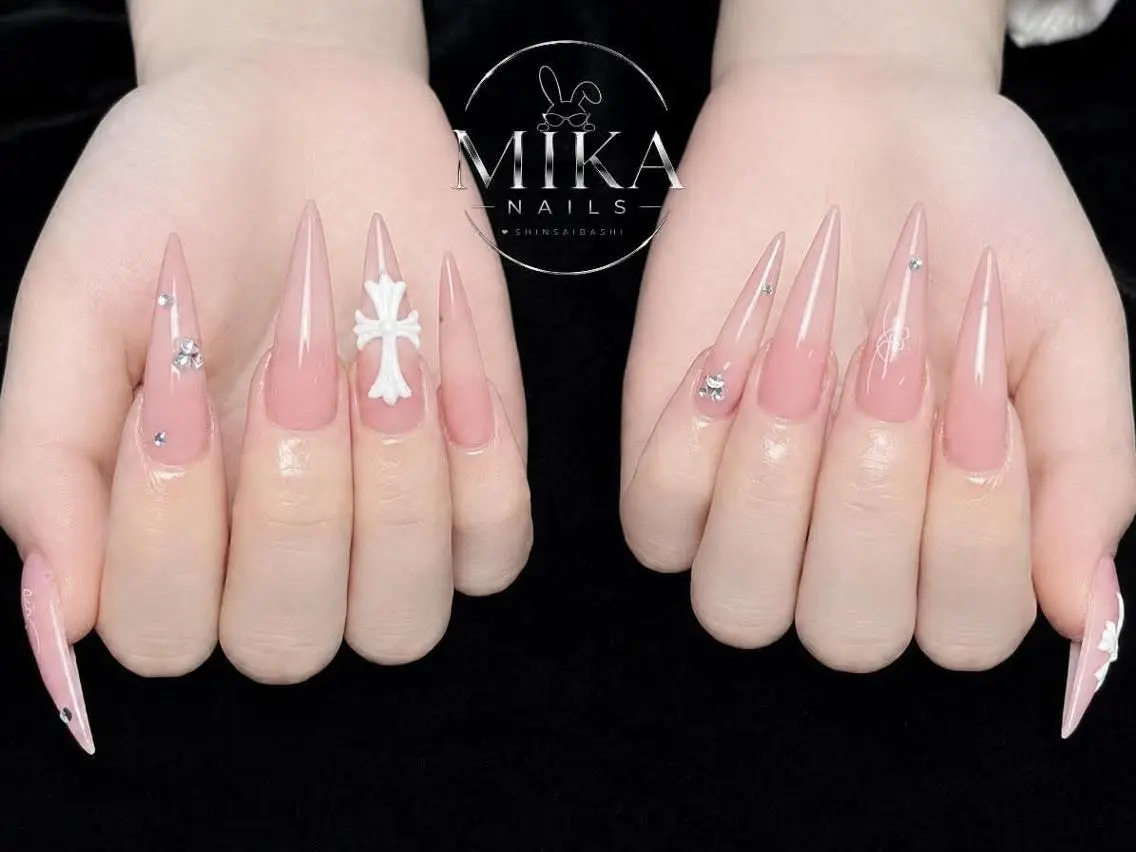 ネイル ガーリー 韓国ネイル シンプルネイル ハンドネイル Rina Mika Nailsのネイルデザイン