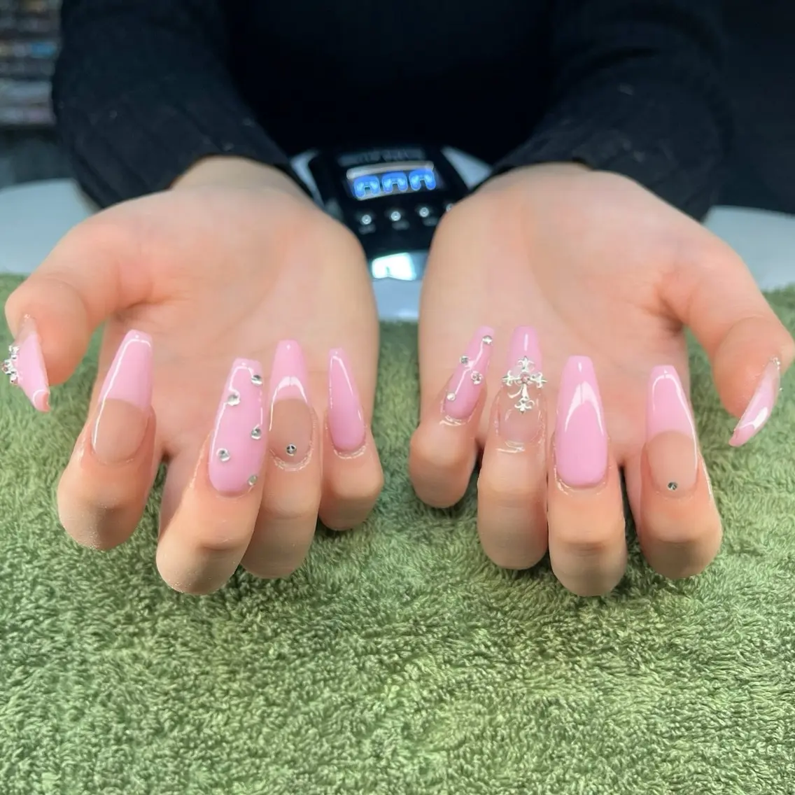 ネイル 長さ出し ハンドネイル フットネイル MHR nailのネイルデザイン