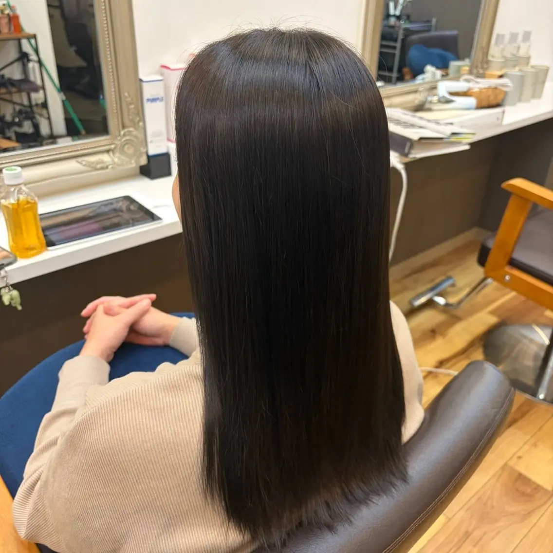 カラー アッシュ ヘアカラー まつもと はるなのヘアスタイル