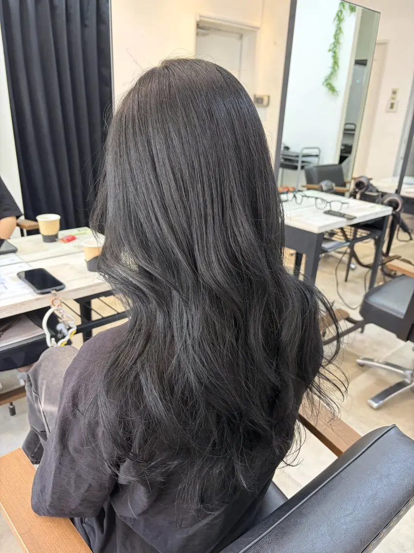セミロング カラー 🥀韓国ヘア🥀 宮津真菜のヘアスタイル