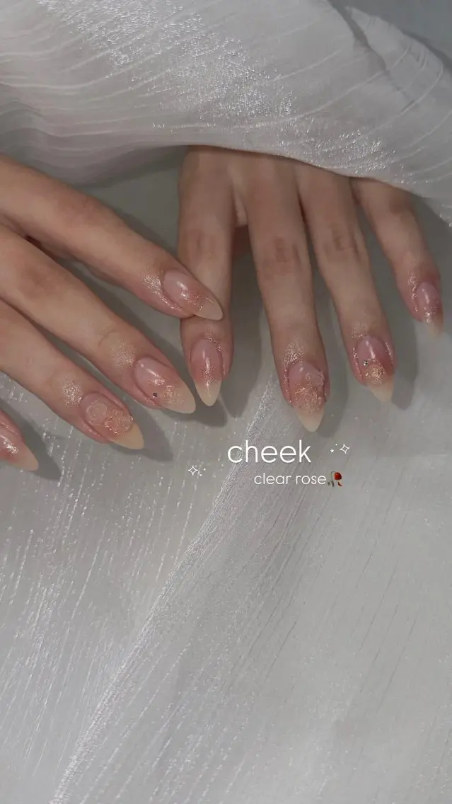 ネイル ハンドネイル Cipal .のネイルデザイン