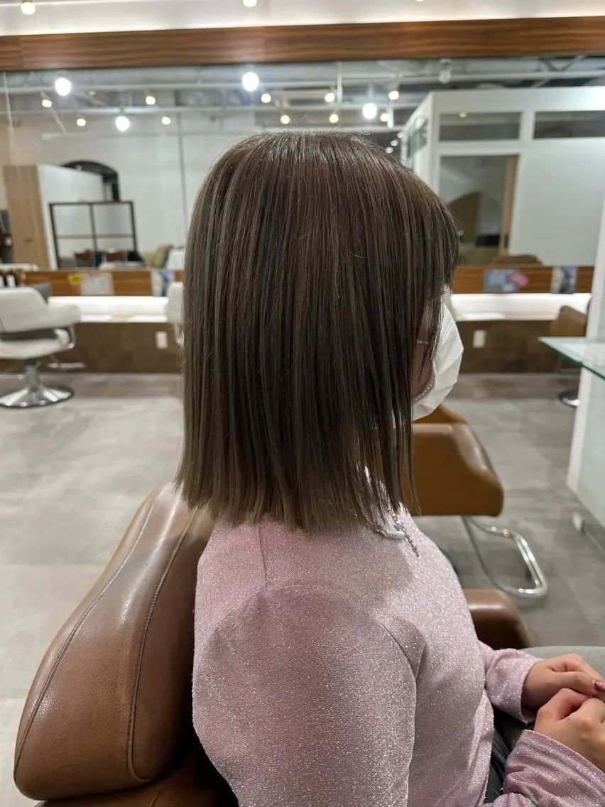 ショート カラー ヘアカラー 我満 宏映のヘアスタイル