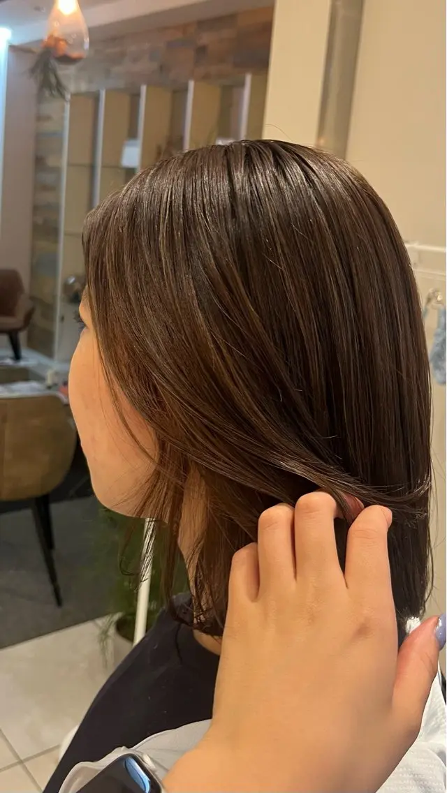ミディアム カラー ベージュカラー ブリーチ ブラウンカラー デザインカラー ハイライトカラー ヘアカラー 長久手/艶カラー/ ブリーチ/フウカのヘアスタイル