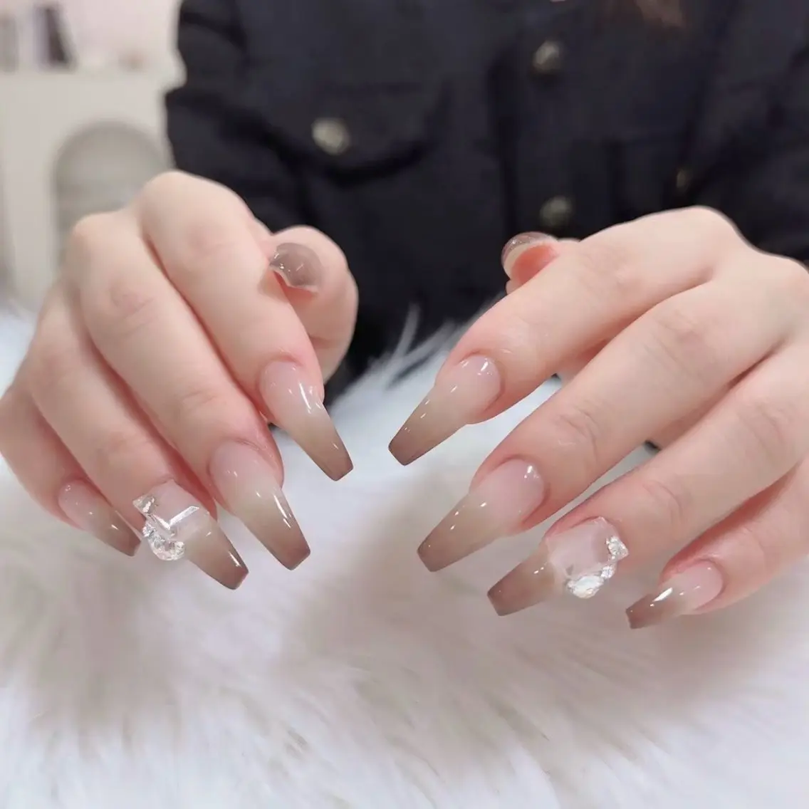 ネイル ハンドネイル Luna Gladeのネイルデザイン