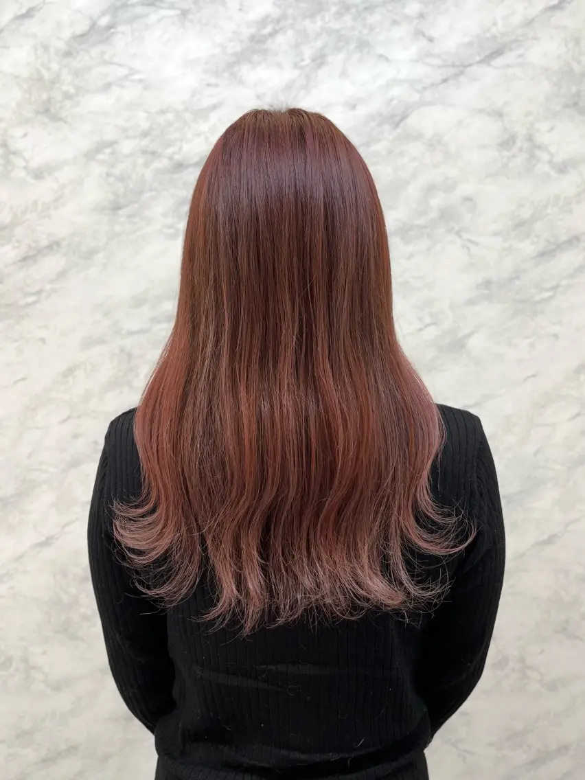 カラー ハイライトカラー ピンクカラー 松尾 姫依のヘアスタイル