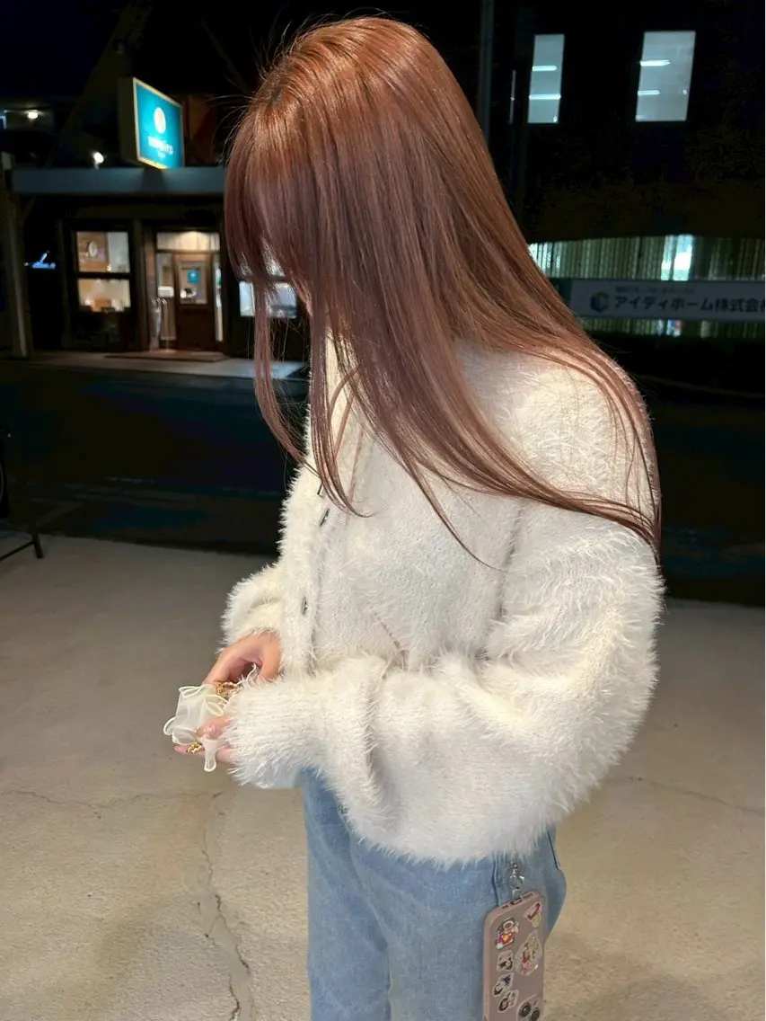 ロング カラー LUCK ユナのヘアスタイル