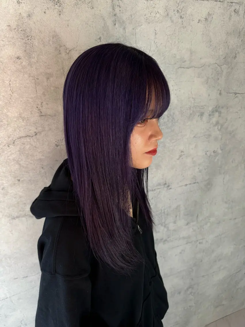 ロング 鈴木 彩女のヘアスタイル