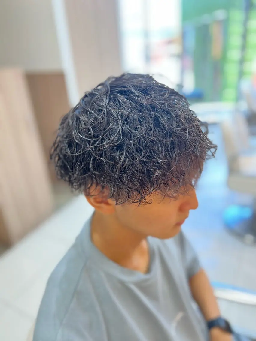 パーマ メンズ カット パーマ 💫副店長💫 篠崎 はやとのヘアスタイル