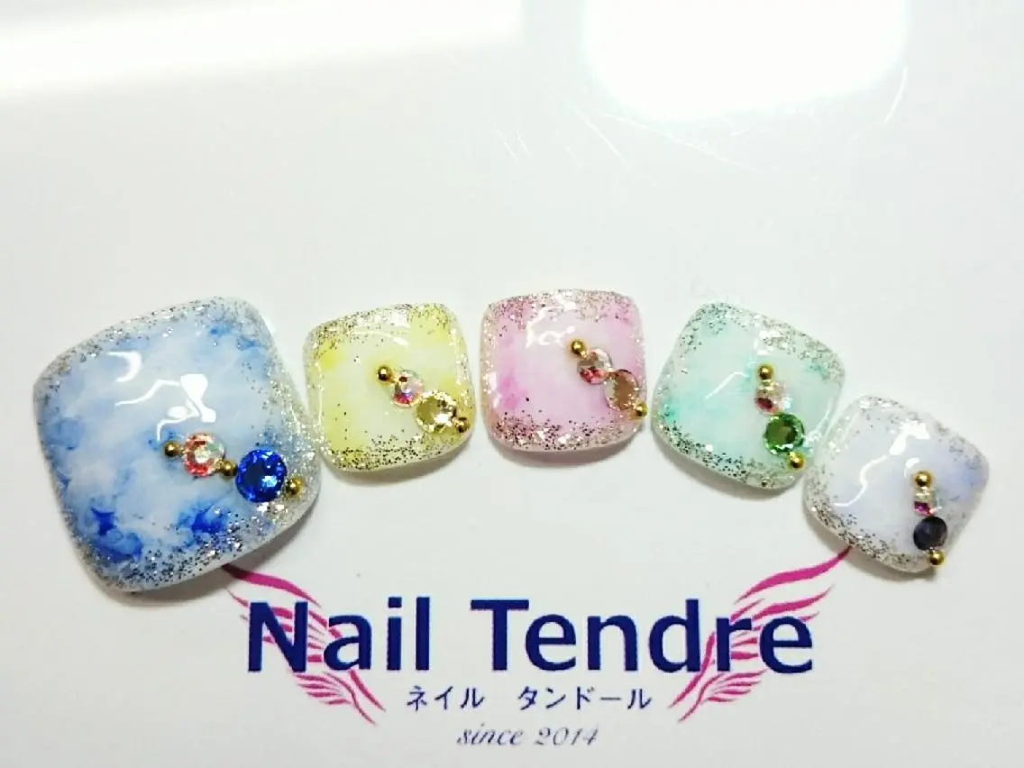 ネイル アートネイル ジェルネイル ソフトジェル ストーンネイル フットネイル Nail  Tendreのネイルデザイン