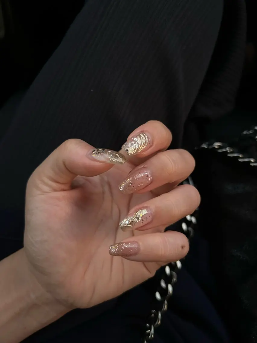セミロング Aoyama Natsukiのネイルデザイン