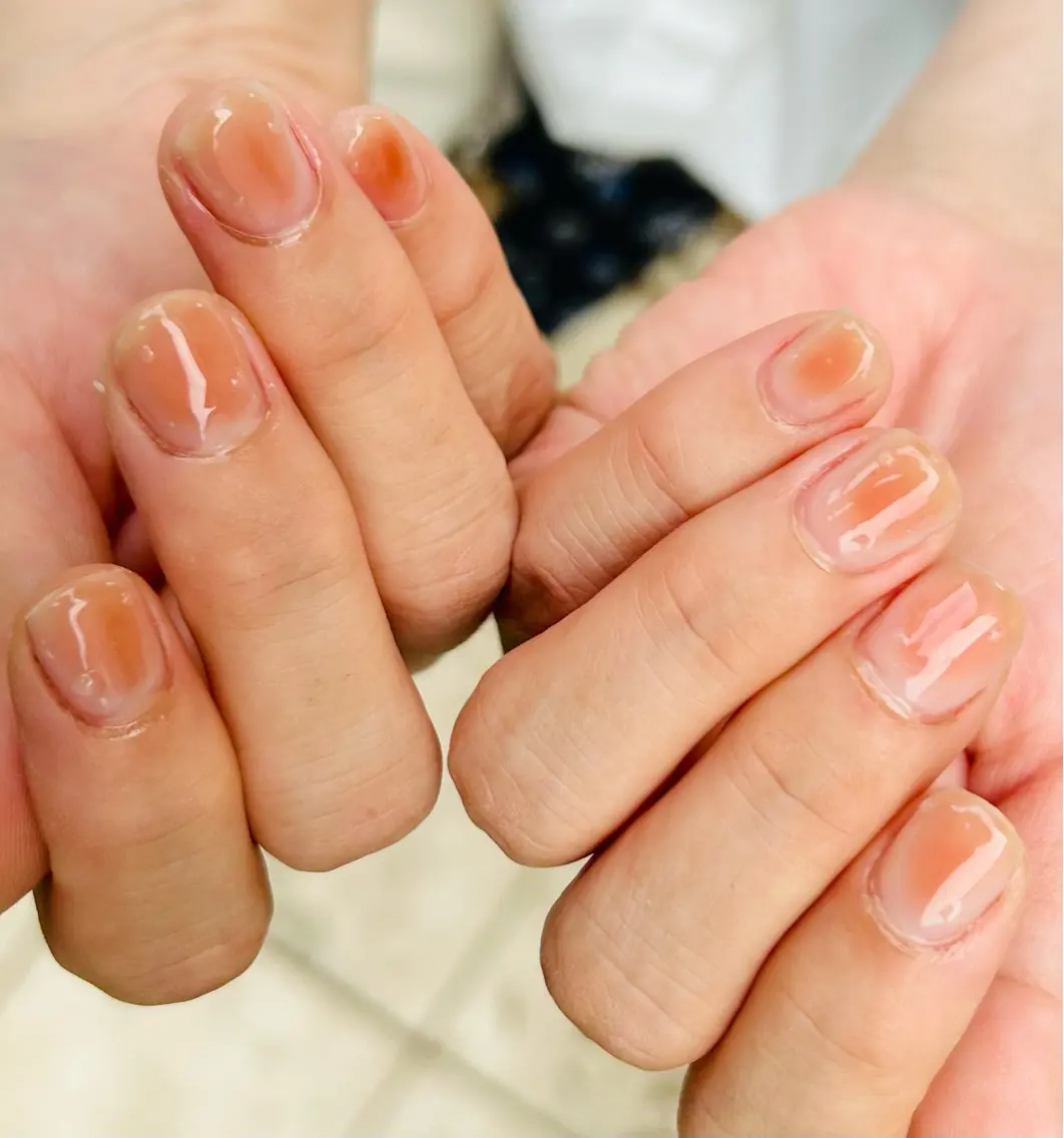 ネイル チークネイル Lily nailのネイルデザイン