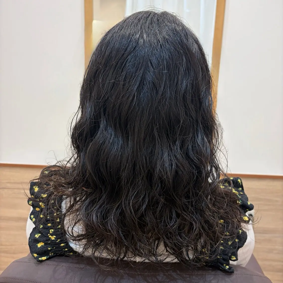 ミディアム パーマ ミディアムパーマ カット パーマ トリートメント 🌼グレージュ 🌼渡辺歩🌼のヘアスタイル