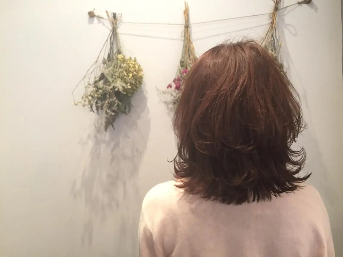 ミディアム カラー レイヤーカット✂️ 横浜No1♡下鳥翔子のヘアスタイル