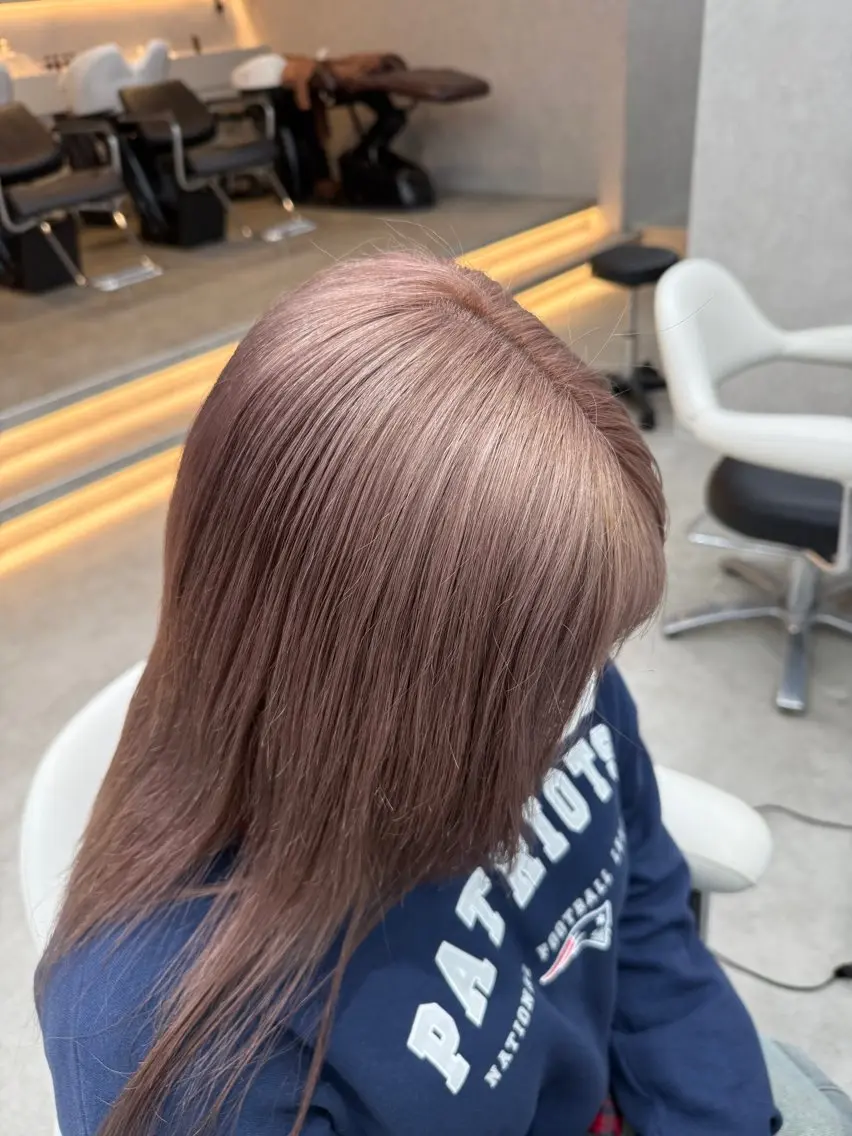 カラー ベージュカラー ピンクカラー ピンクベージュ ホワイトピンク ホワイトピンクベージュ ヘアカラー ハイトーン/ Runa⟡.·のヘアスタイル
