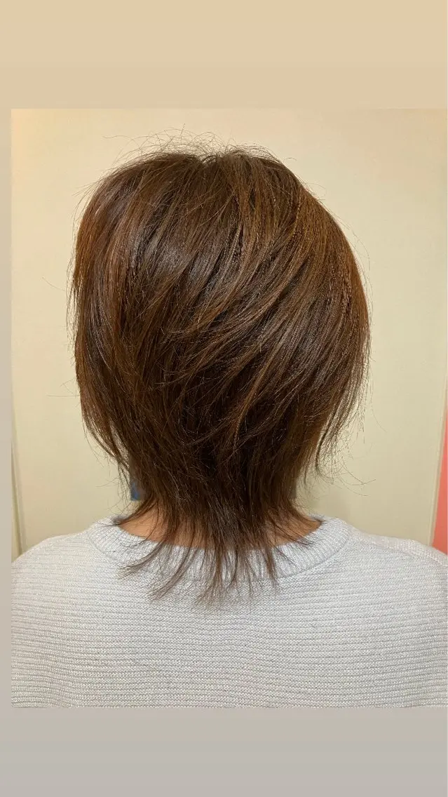 セミロング カラー 横田 尚登のヘアスタイル