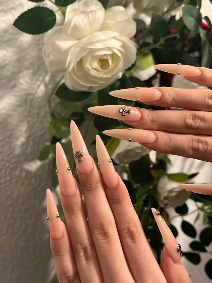 ネイル ハンドネイル Luna Gladeのネイルデザイン