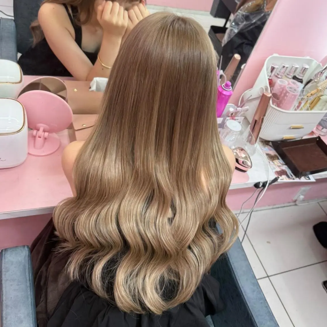 ロング シールエクステ エクステ ヨシンモリ season ゆみのヘアスタイル