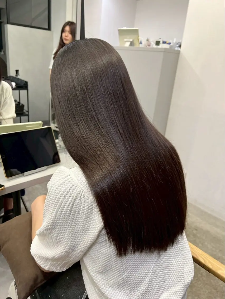 ロング パーマ 縮毛矯正 🍒モテ暖色カラー × うる艶✧ ゆなのヘアスタイル