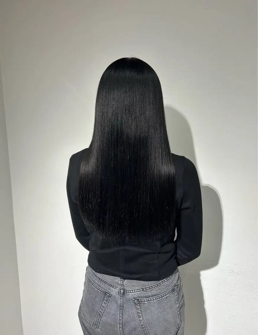 ロング カラー 透明感カラー ダークグレー トリートメント 弓矢 叶のヘアスタイル