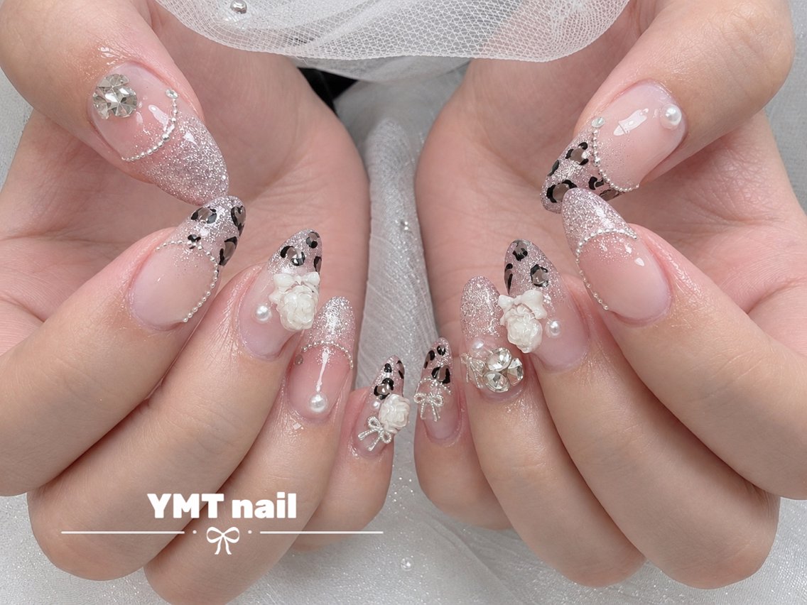 ネイル ハンドネイル mochi nailsのネイルデザイン