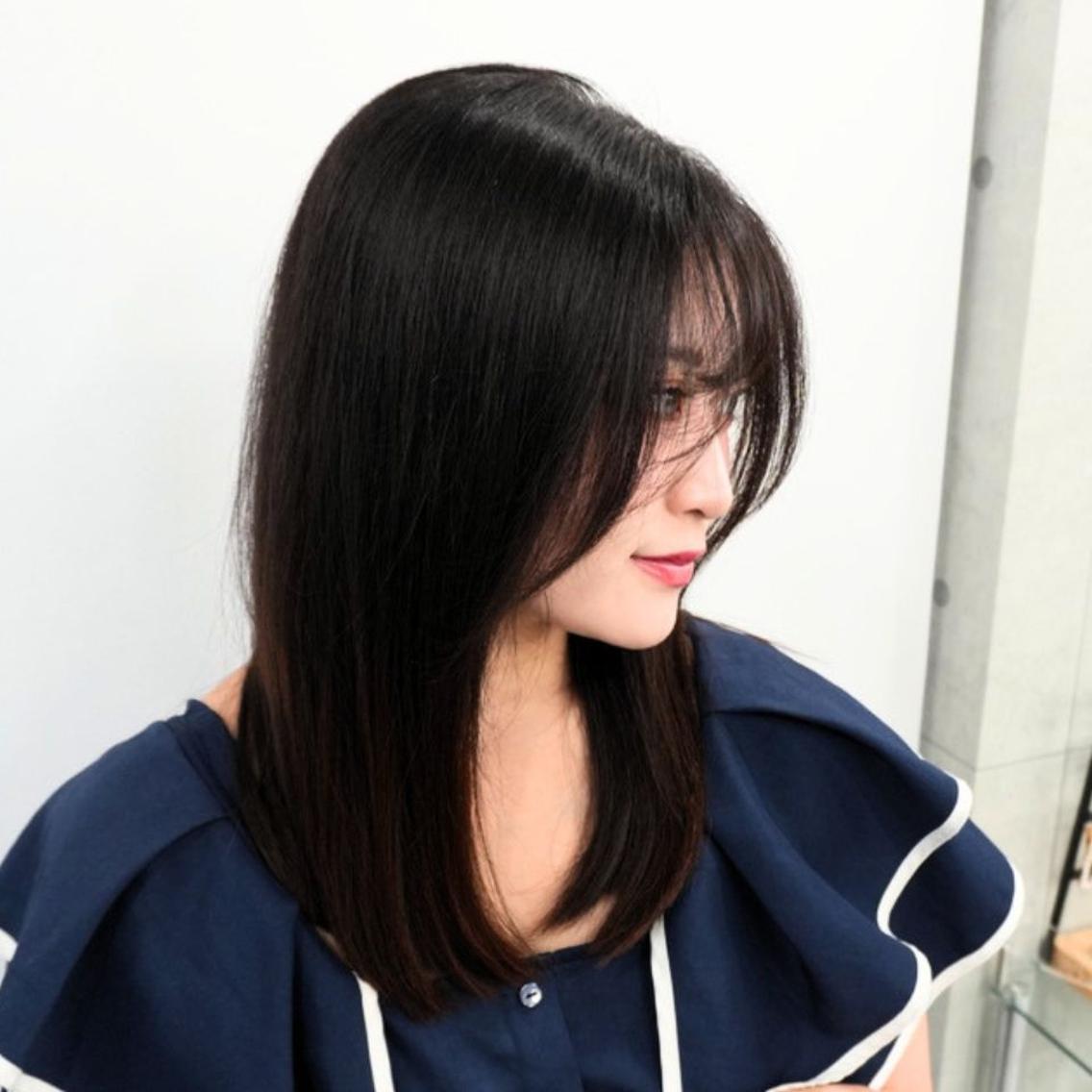 セミロング シースルーバング 小顔カット トリートメント ❇️安達 優心❇️ レイヤー/艶髪特化のヘアスタイル