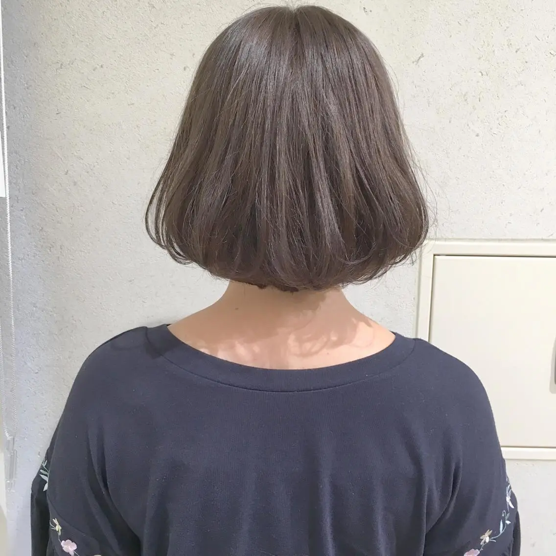 ミディアム カラー パーマ ヘアアレンジ アディクシーカラー ブリーチ 透明感カラー グレージュ イルミナカラー ハイトーン特化🤍 浦住のヘアスタイル
