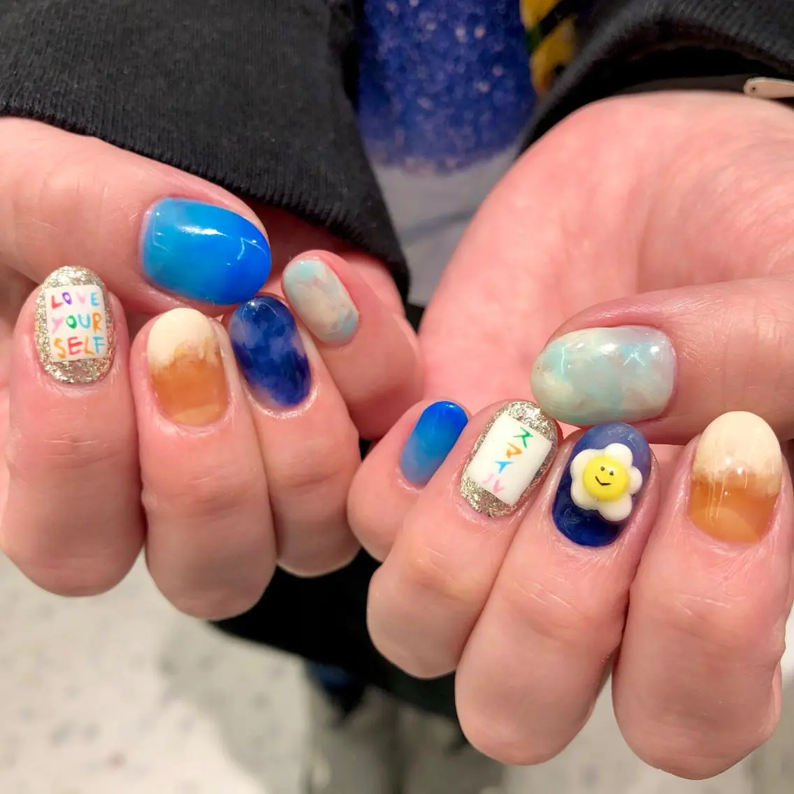 ネイル アートネイル ハンドネイル 🧁🥕 asukaのネイルデザイン