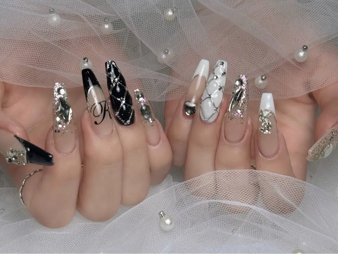 ネイル ジェルネイル 韓国ネイル シンプルネイル 夏ネイル ワンホンネイル ハンドネイル ハンドケア NEM nailstudioのネイルデザイン