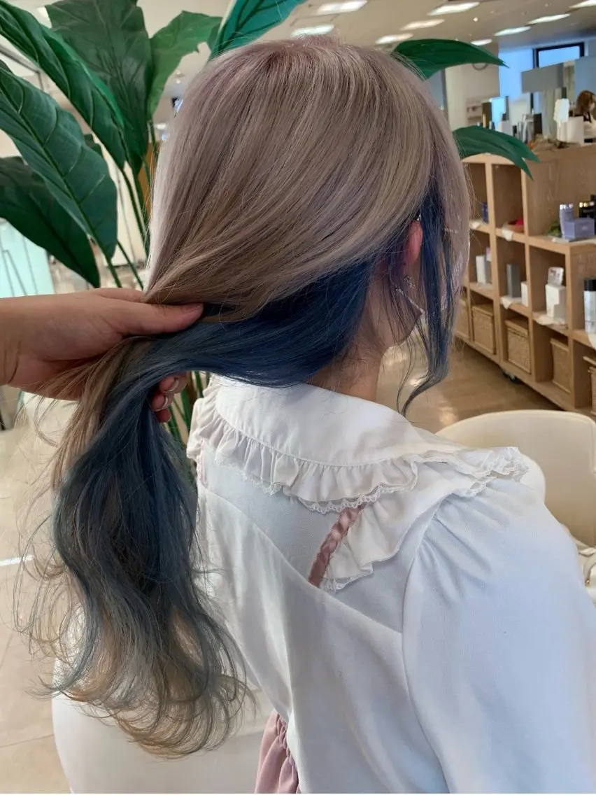 ロング カラー ベージュカラー ブルーカラー ホワイトベージュ ブリーチ✨/似合わせ カラー🎀/Yuzuのヘアスタイル