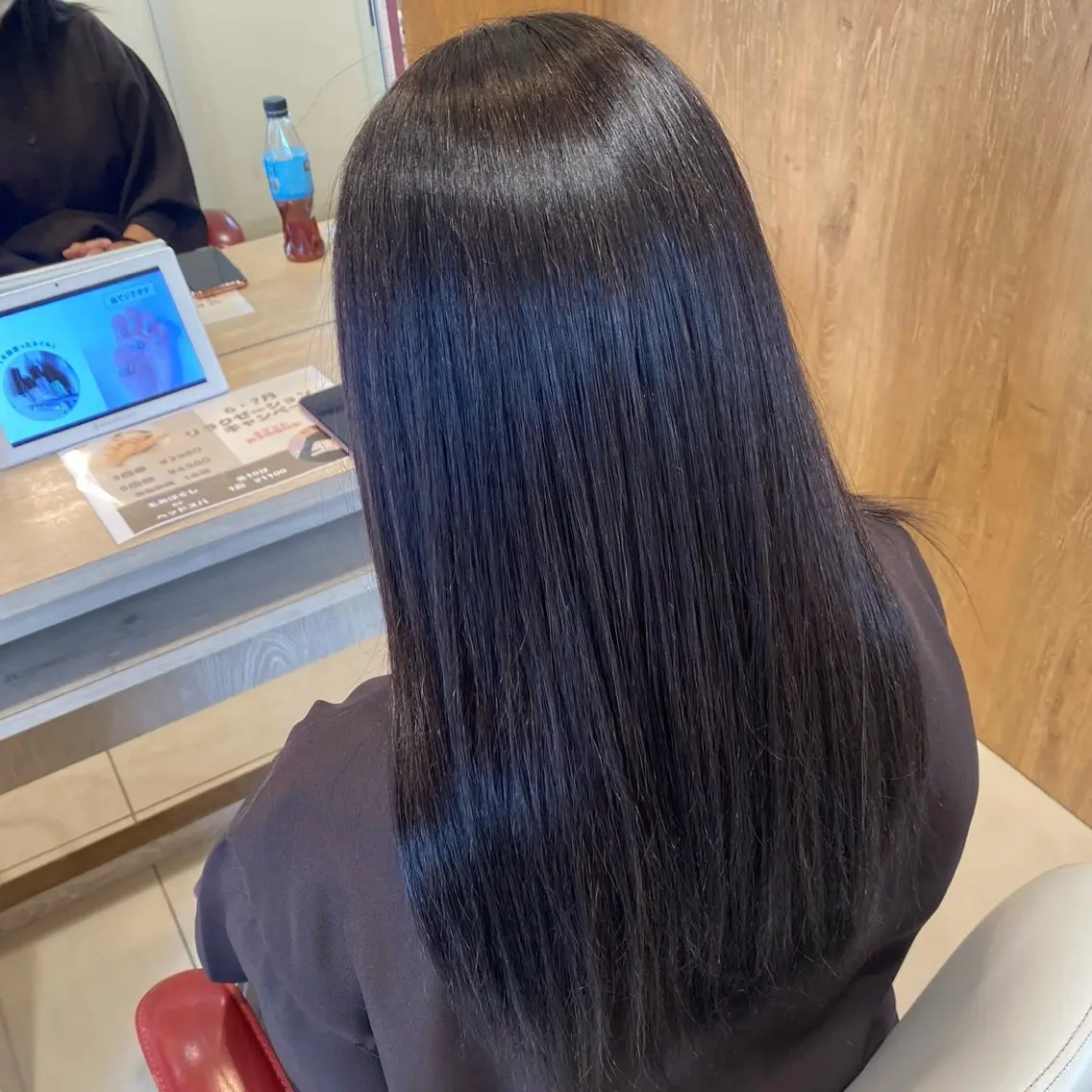 ロング カラー ヘアアレンジ fifth 石川 凪のヘアスタイル